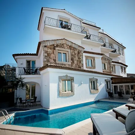 Hotel Dolce Boutique 4*