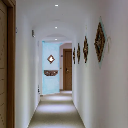 Hotel Dolce Boutique 4*