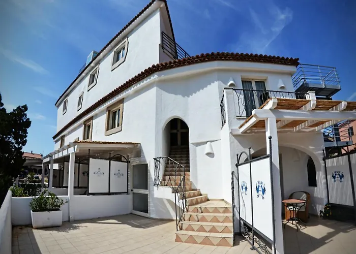 Dolce Boutique ポルト・チェルボ