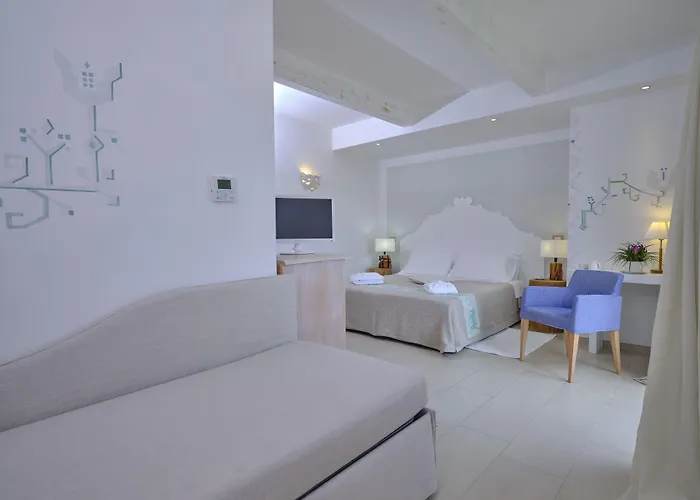 Dolce Boutique ホテル 4*